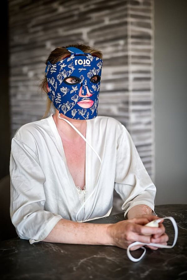rojo led facial mask